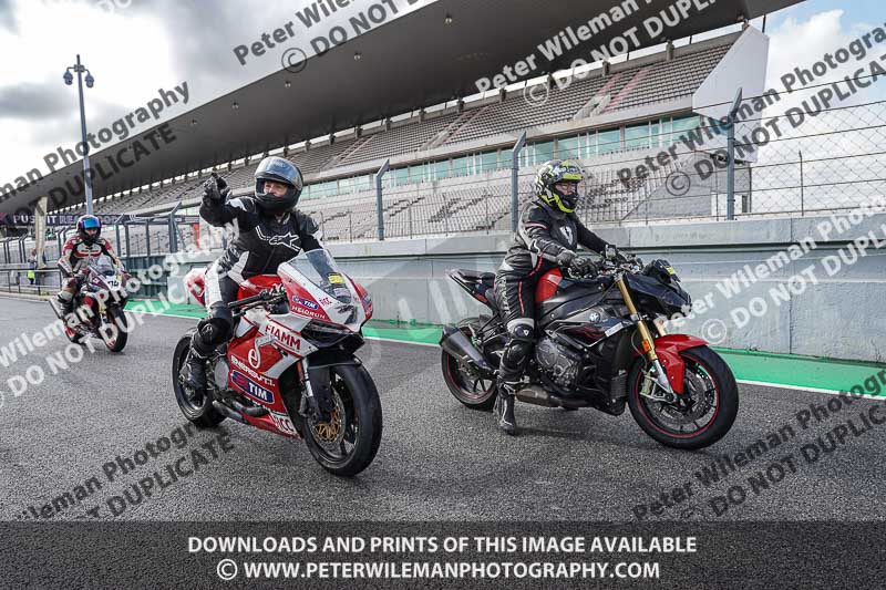 motorbikes;no limits;peter wileman photography;portimao;portugal;trackday digital images